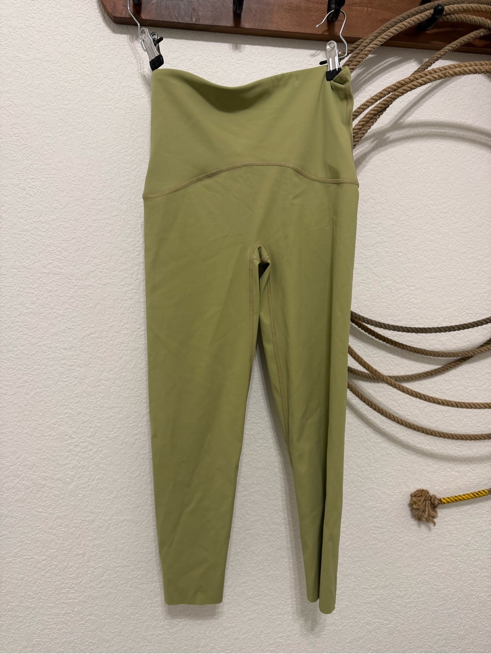 Spanx Booty Boost Active 7/8 Leggings - Matte Matcha Green - Size M